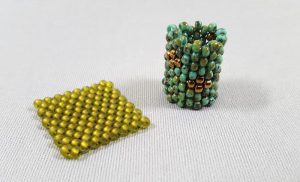 peyote-techniques-class_Beadology-Iowa Flat and Tubular Peyote Stitch Samples