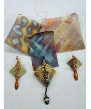 Marilyn-Moore_Wire-Cloth-Jewelry_Beadology-Iowa Fun and Fantastic Wire Cloth Jewelry