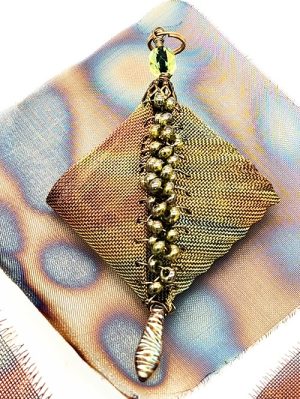 Wire Cloth Jewelry with a Flare