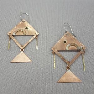 Kelly-Kinser_Earrings-in-Motion_Beadology-Iowa Kelly-Kinser_Earrings-in-Motion_Beadology-Iowa