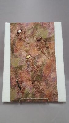 Bead-Challenge-2019-Lisa-J.-Orgren_Beadology-Iowa Bead Challenge 2019--Lisa J. Orgren's "Hiding in Plain Sight"