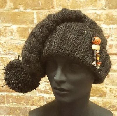 Bead-Challenge-2019_Martinee-Dunnwald_Beadology-Iowa Bead Challenge 2019--Matine Dunnwald's "Reuben & Jet's Hat"