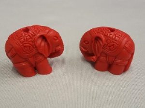 Cinnabar-elephant_Beadology-Iowa Simulated Cinnabar Elephant