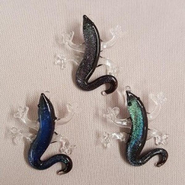 Dichroic-glass-lizard-pendant_Beadology-Iowa Dichroic Glass Lizard Pendant