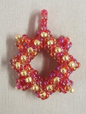 INtro-CRAW-red_Beadology-iowa Cubic Right Angle Weave Pendant Kit--Red