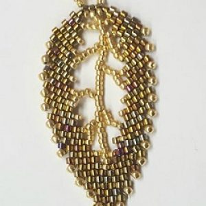 Russian-Leaf-Pendant_Peyote_Kit_Beadology-Iowa Russian Leaf Pendant Kit