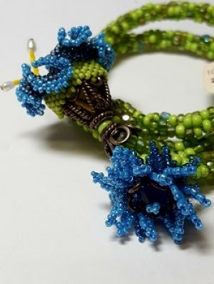 Memory-Wire-Floral-Bracelet_closeup1_Laurel-Kubby_Beadology-Iowa Flowers on Memory Wire Bracelet