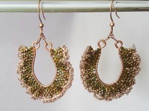 Ruffles-Galore_Earrings_Brick-Stitch_Metallics_copper_Beadology-Iowa Ruffles Galore Earrings