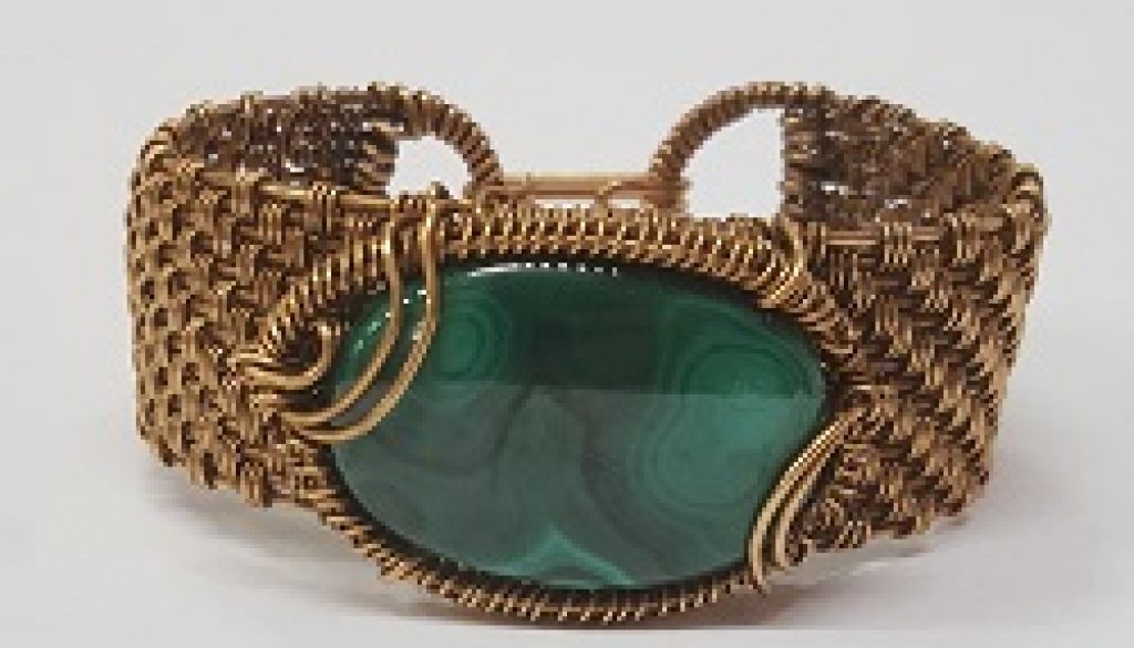 Zanetta-Hoehle_Malachite-Cuff_Beadology-Iowa Zanetta-Hoehle_Malachite-Cuff_Beadology-Iowa
