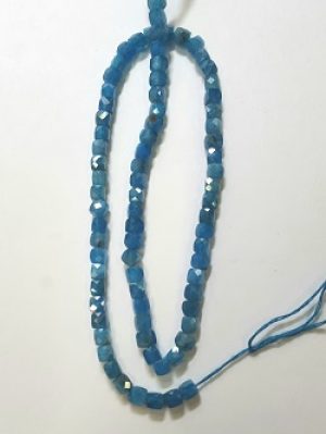 Apatite-Cubes_4mm_Beadology-Iowa Apatite 4mm Faceted Cube Strand