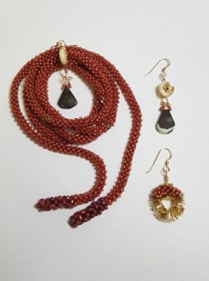 Bead-Challenge-2020_Allison-York_Beadology-Iowa Bead Challenge 2020--Allison York--Lariat with 3 Earring Options