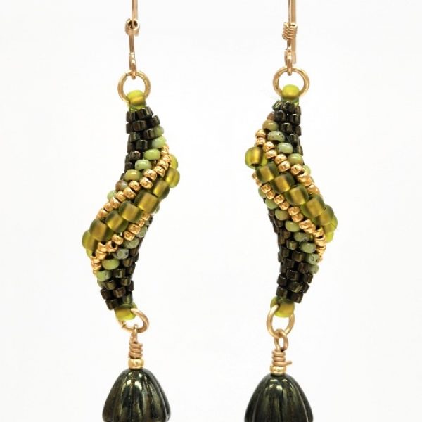 Spiral-Earrings_Laurel-Kubby_Beadology-Iowa_01 Spiral Earrings
