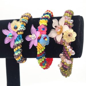 floral-dutch-spiral-bracelet_beadology-iowa_main Floral Dutch Spiral Bracelet