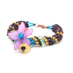 floral-dutch-spiral-bracelet_beadology-iowa_mauve Floral Dutch Spiral Bracelet